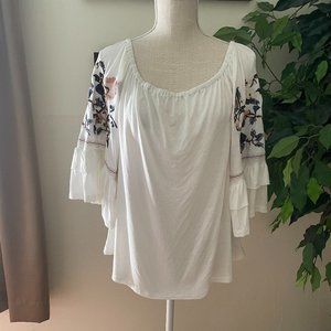 Altar'd State blouse